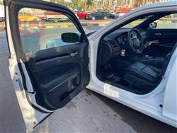 کرایسلەر 300